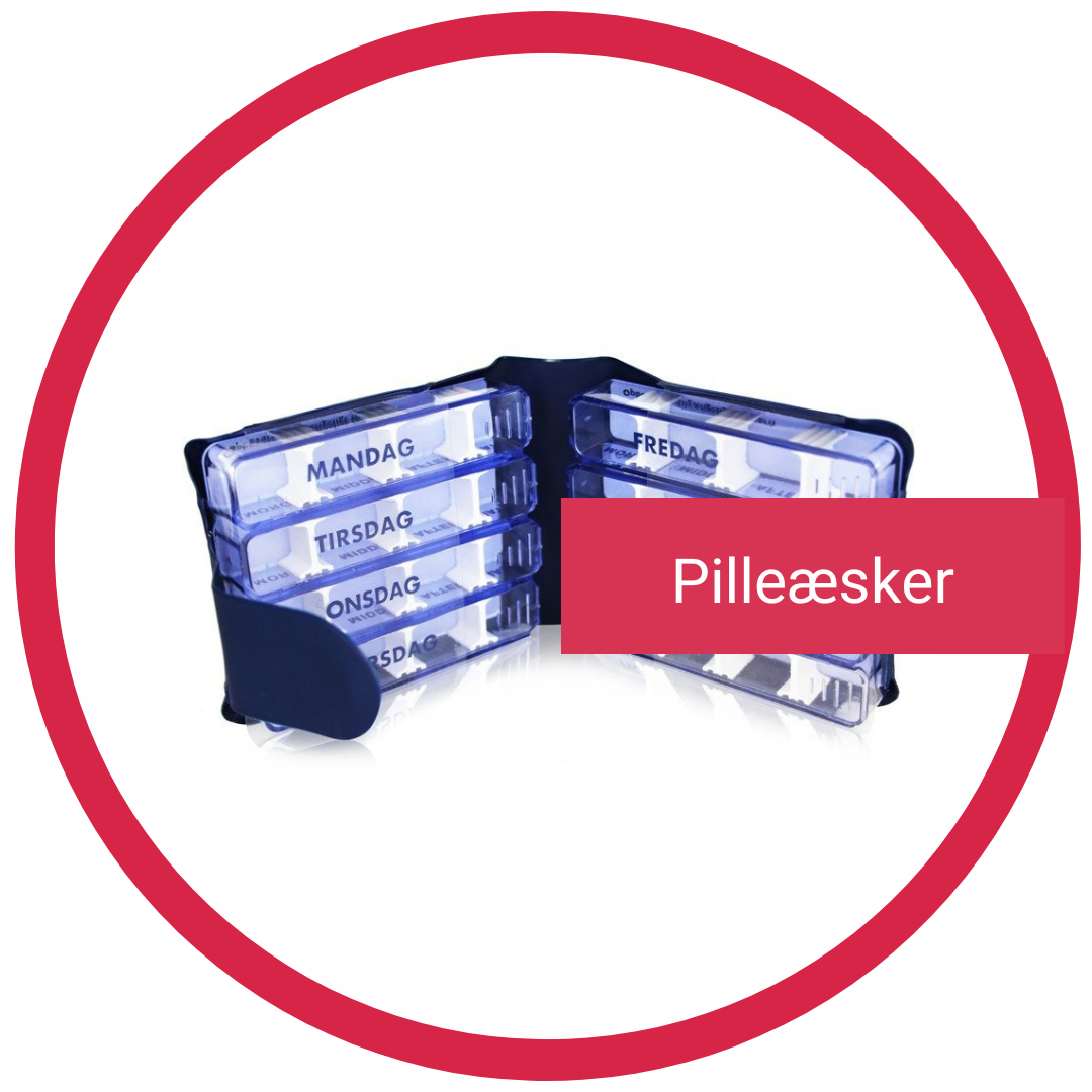 Pilleæsker oversigt med dage, organiseret medicin, blå pilleæske, hjælp til medicinering.